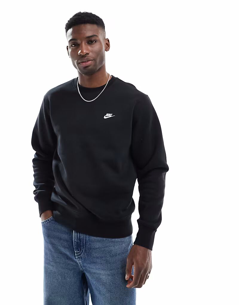 Толстовка Nike Club Crew черного цвета
Толстовка Nike Club Crew черного цвета