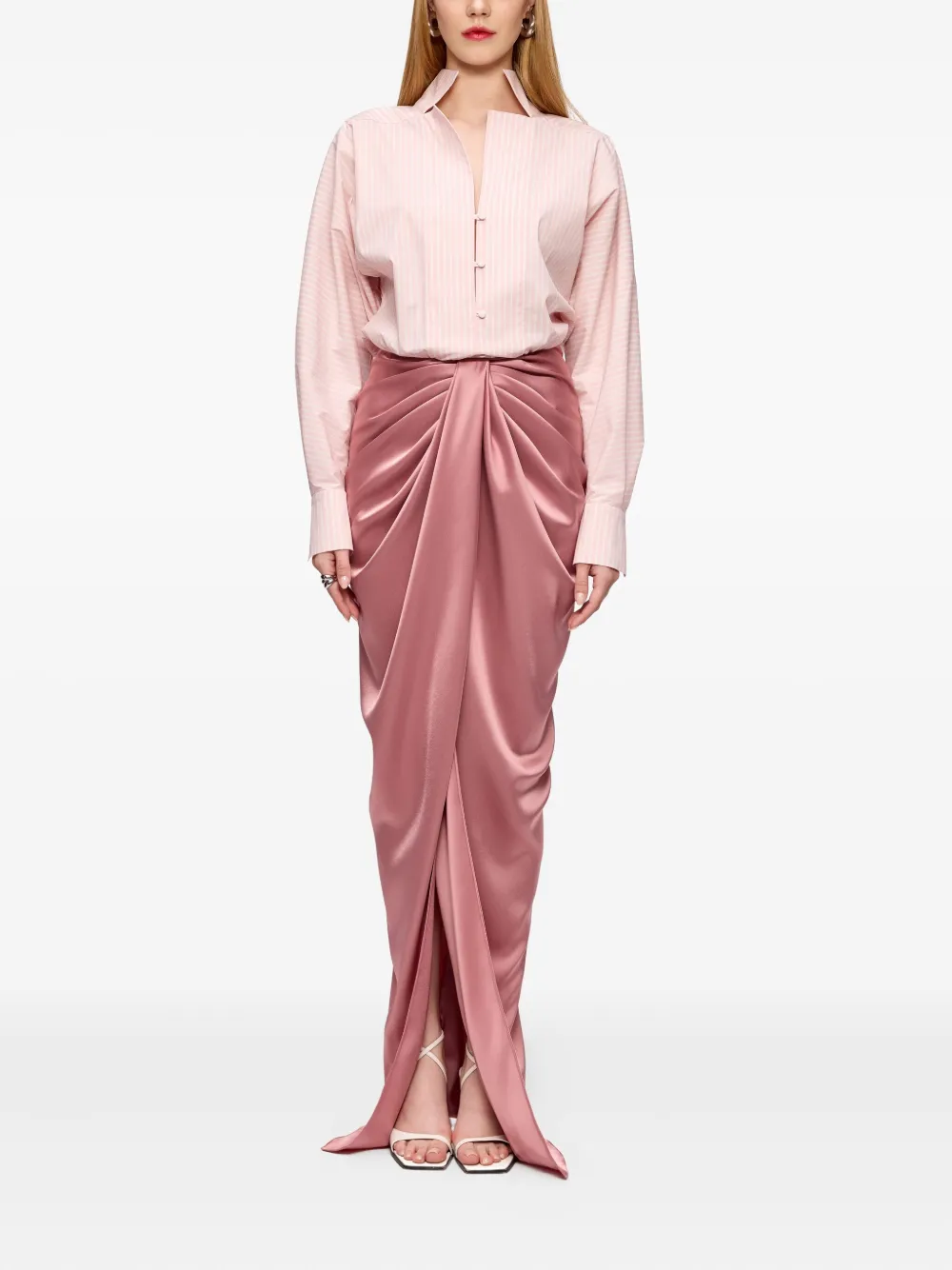 Макси-платье Corynna с драпировкой и сатиновыми вставками V:PM ATELIER, розовый
Макси-платье Corynna с драпировкой и сатиновыми вставками V:PM ATELIER, розовый