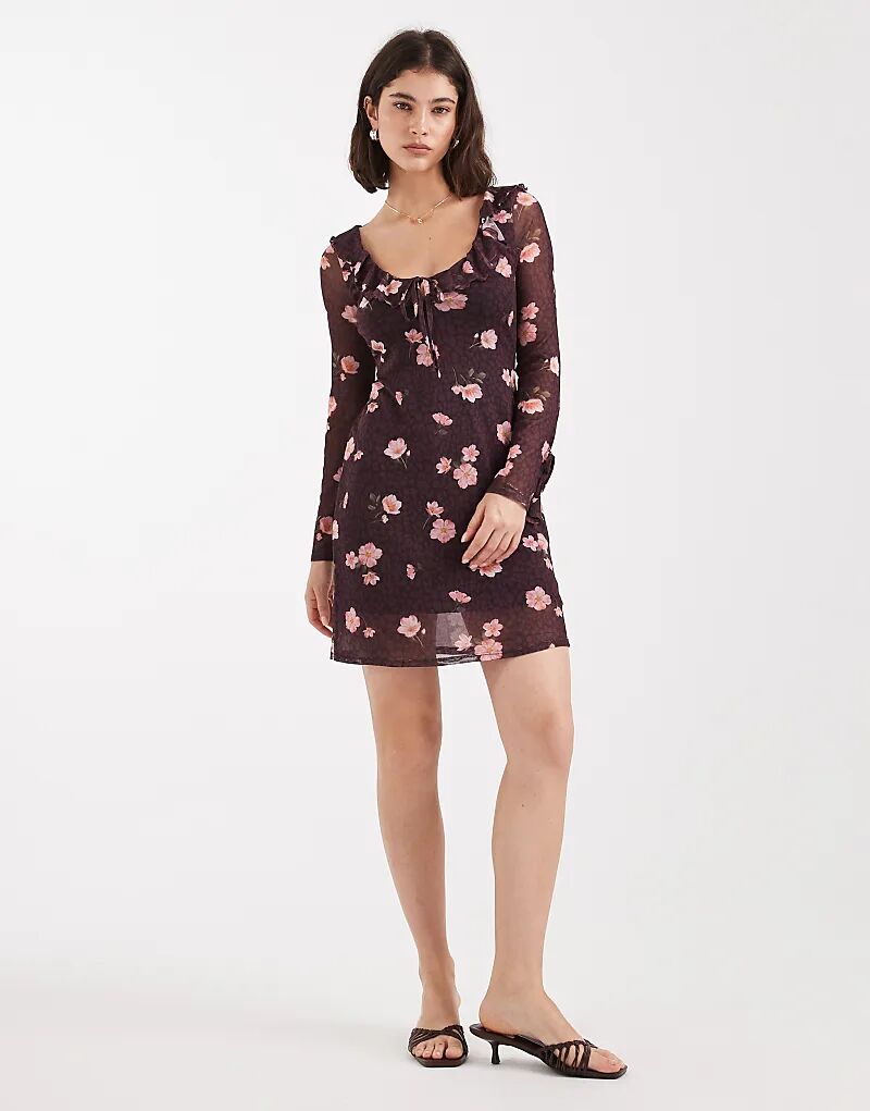 Мини-платье с длинными рукавами и цветочным принтом New Look красного цвета
Мини-платье с длинными рукавами и цветочным принтом New Look красного цвета