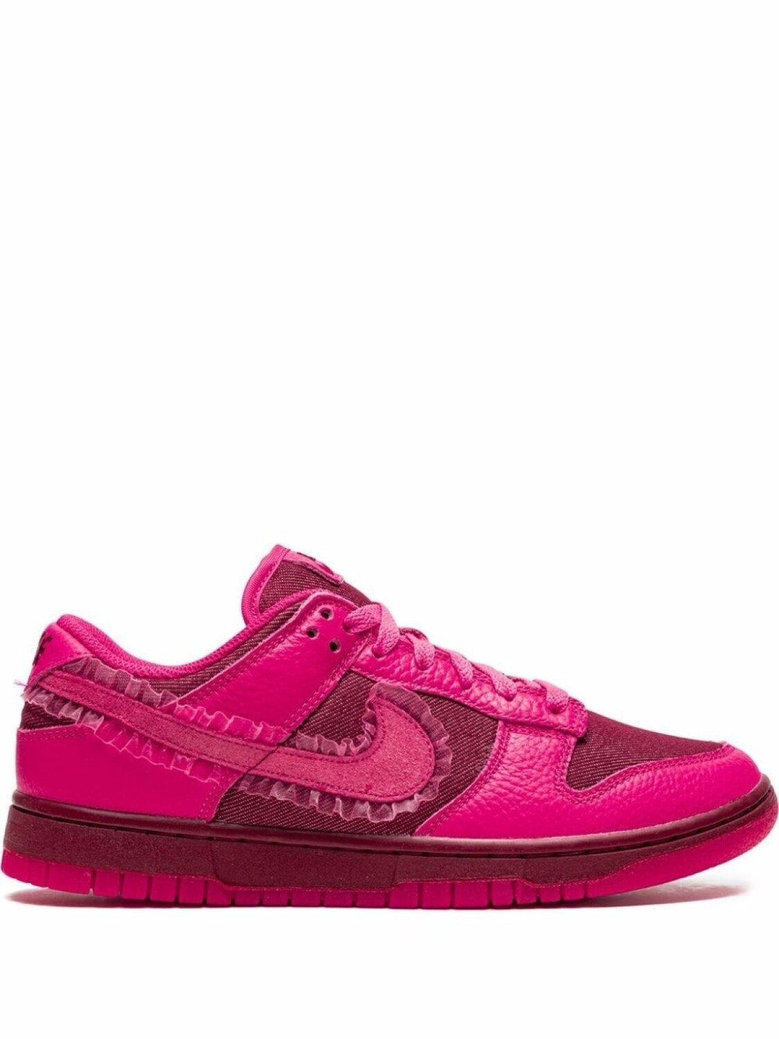 Nike кроссовки Dunk Low Valentine's Day, розовый 
Nike кроссовки Dunk Low Valentine's Day, розовый