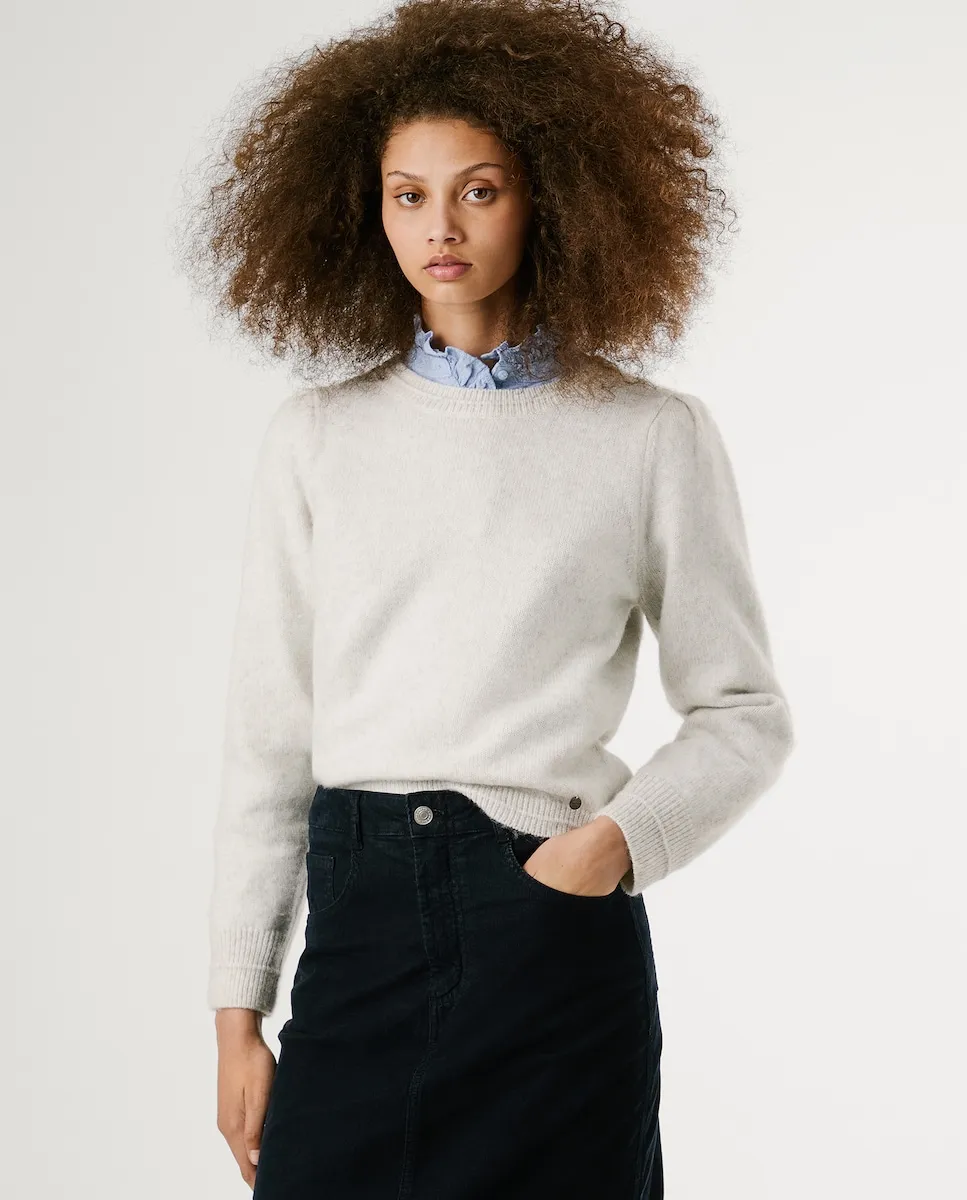 Женский джемпер с круглым вырезом и сборками на плечах Pepe Jeans, светло-серый
Женский джемпер с круглым вырезом и сборками на плечах Pepe Jeans, светло-серый