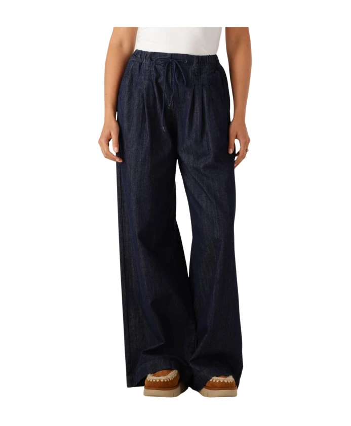 Синие брюки «Стокгольм» для стильных женщин By-Bar, синий
Синие брюки «Стокгольм» для стильных женщин By-Bar, синий