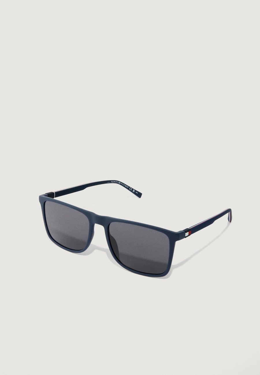 Солнцезащитные очки Tommy Hilfiger Sunglasses, Blue
Солнцезащитные очки Tommy Hilfiger Sunglasses, Blue