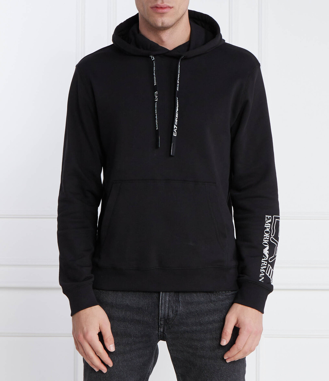 Толстовка EA7 Regular Fit, черный
Толстовка EA7 Regular Fit, черный