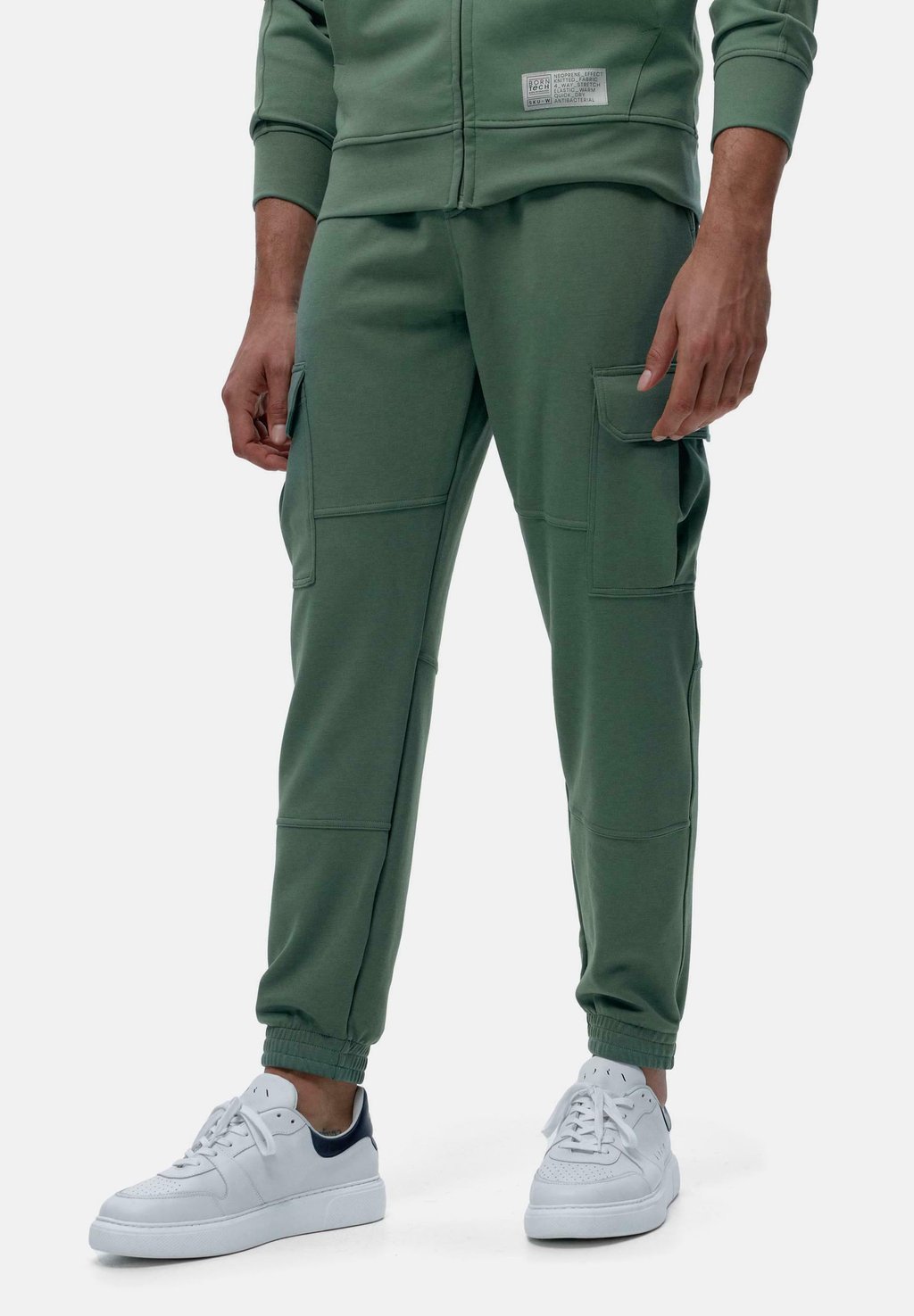 Спортивные штаны Born Living Yoga, зеленый
Спортивные штаны Born Living Yoga, зеленый