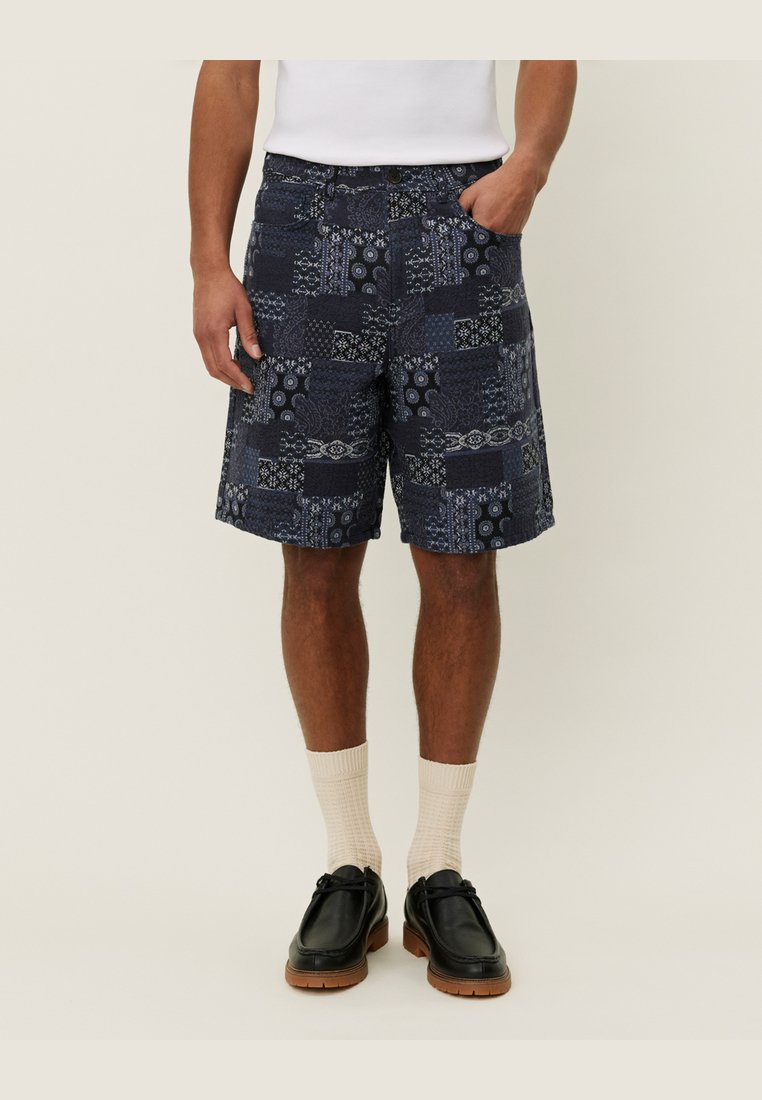 Шорты RYDER CONTRAST Les Deux, светло-голубой
Шорты RYDER CONTRAST Les Deux, светло-голубой