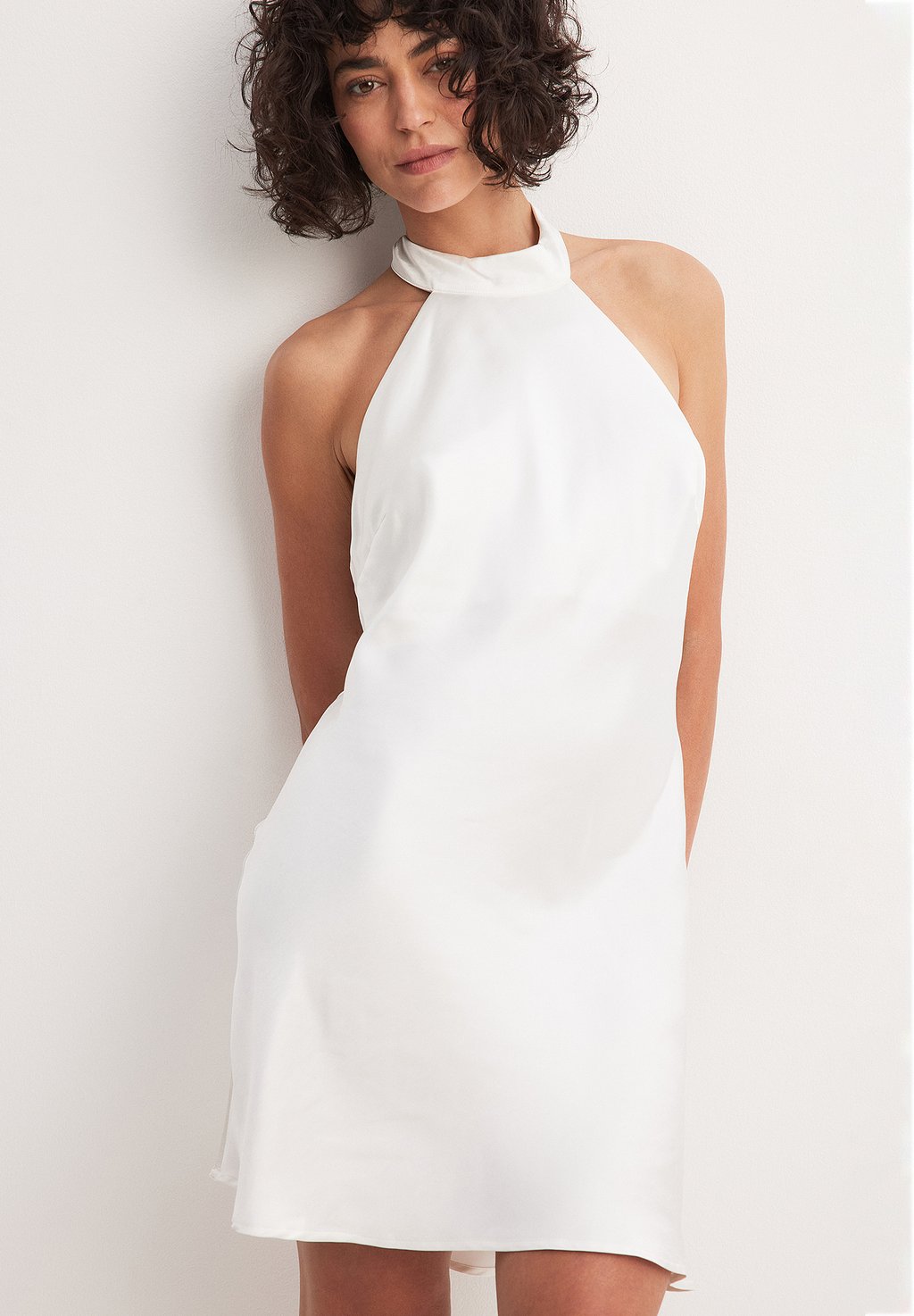 Коктейльное/вечернее платье NA-KD, белый
Коктейльное/вечернее платье NA-KD, белый