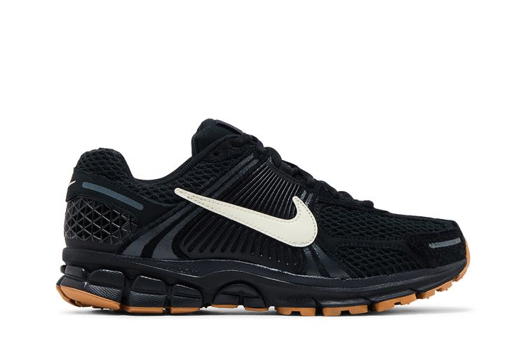 Кроссовки Air Zoom Vomero 5 'Black Gum', черный
Кроссовки Air Zoom Vomero 5 'Black Gum', черный