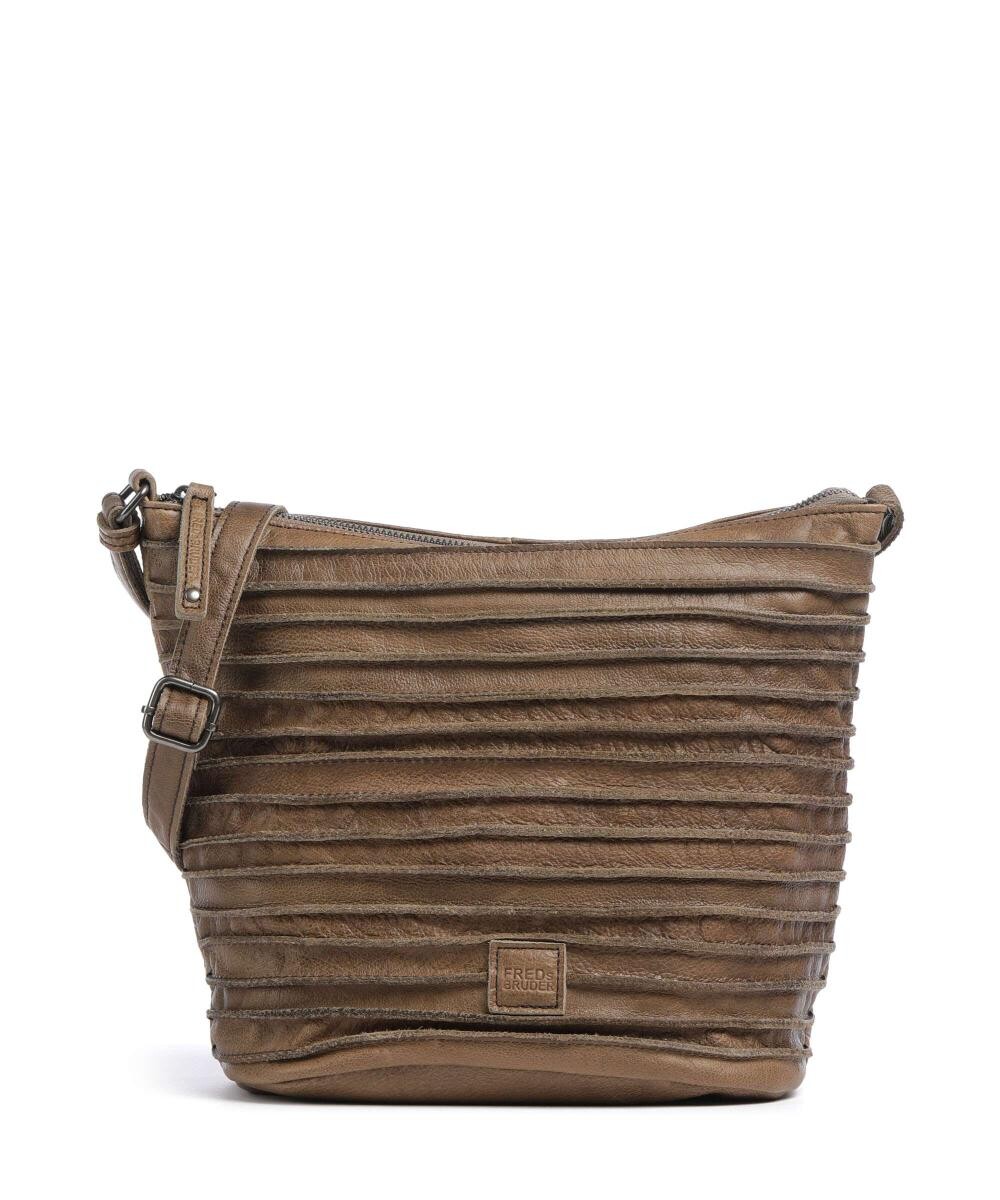 Сумка через плечо riffelinchen из зернистой яловой кожи. Fredsbruder, зеленый
Сумка через плечо riffelinchen из зернистой яловой кожи. Fredsbruder, зеленый