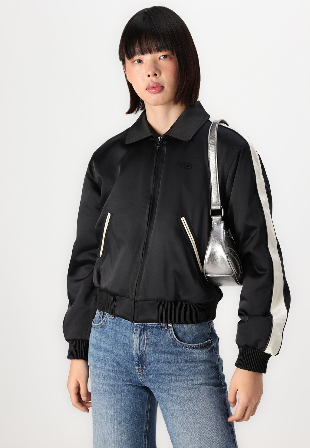 Куртка-бомбер SOUVENIR G-STAR, черный
Куртка-бомбер SOUVENIR G-STAR, черный