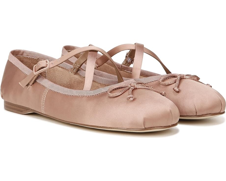 Туфли на плоской подошве Circus NY by Sam Edelman Zuri, цвет Dark French Macaroon
Туфли на плоской подошве Circus NY by Sam Edelman Zuri, цвет Dark French Macaroon