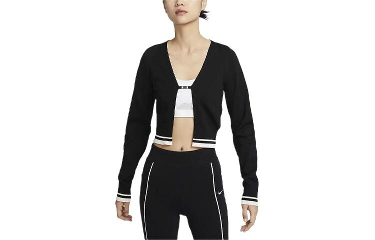 Трикотаж женский черный Nike
Трикотаж женский черный Nike