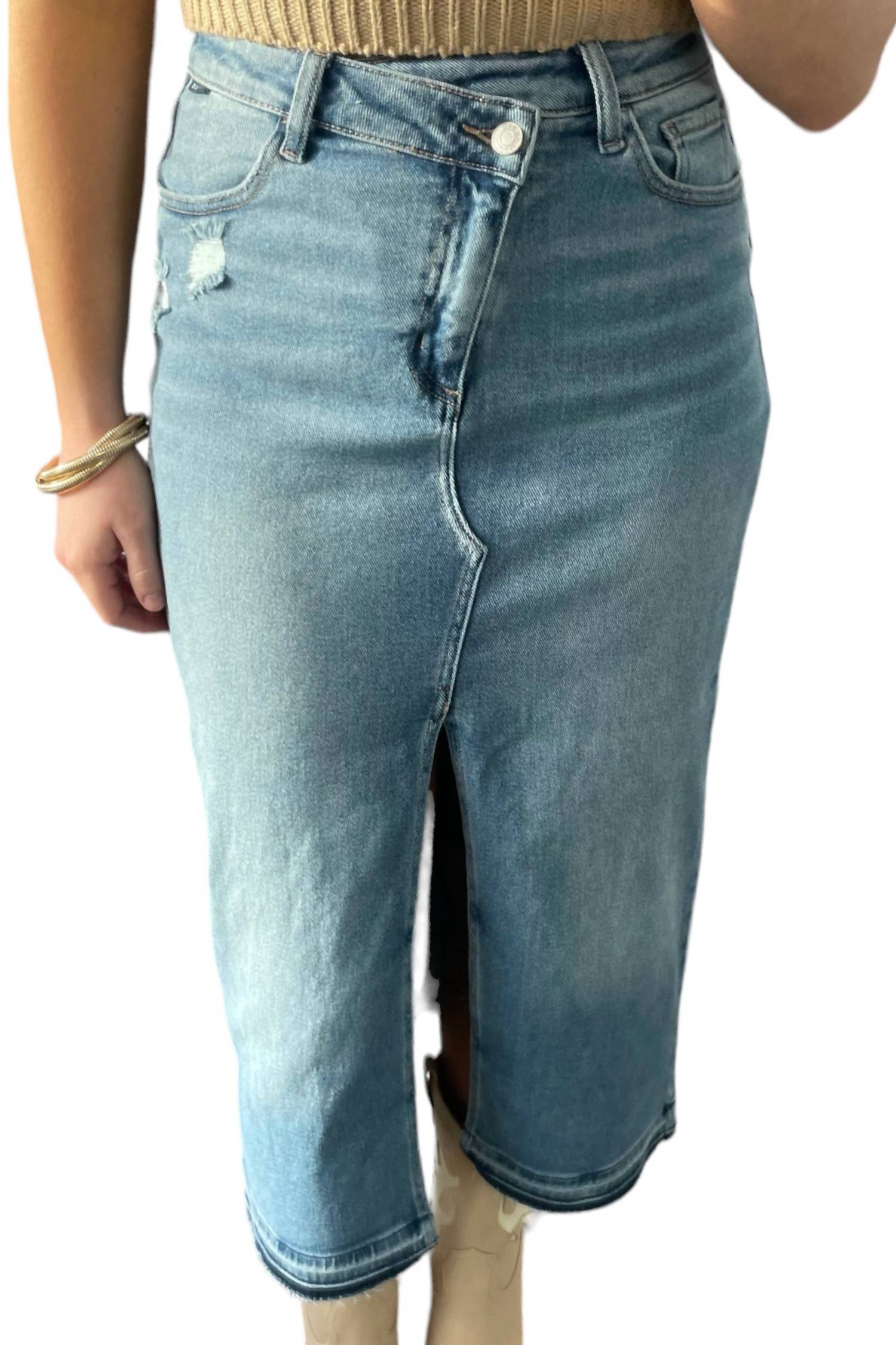 Юбка миди с высокой посадкой, цвет Light Wash CELLO
Юбка миди с высокой посадкой, цвет Light Wash CELLO