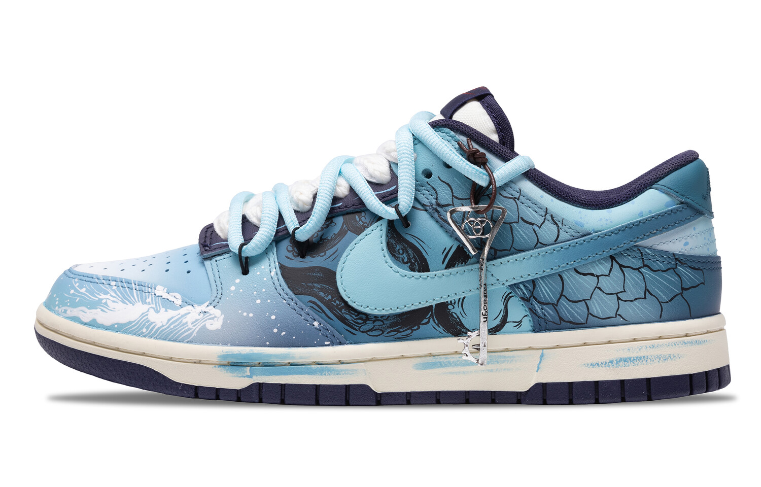 Кроссовки Nike Dunk Skateboarding Shoes Men Low-top Blue/black/white, синий/черный/белый
Кроссовки Nike Dunk Skateboarding Shoes Men Low-top Blue/black/white, синий/черный/белый