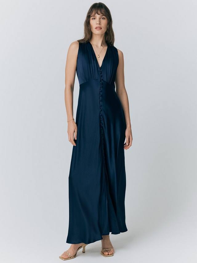 Атласное платье без рукавов река Ghost, темно-синий
Атласное платье без рукавов река Ghost, темно-синий