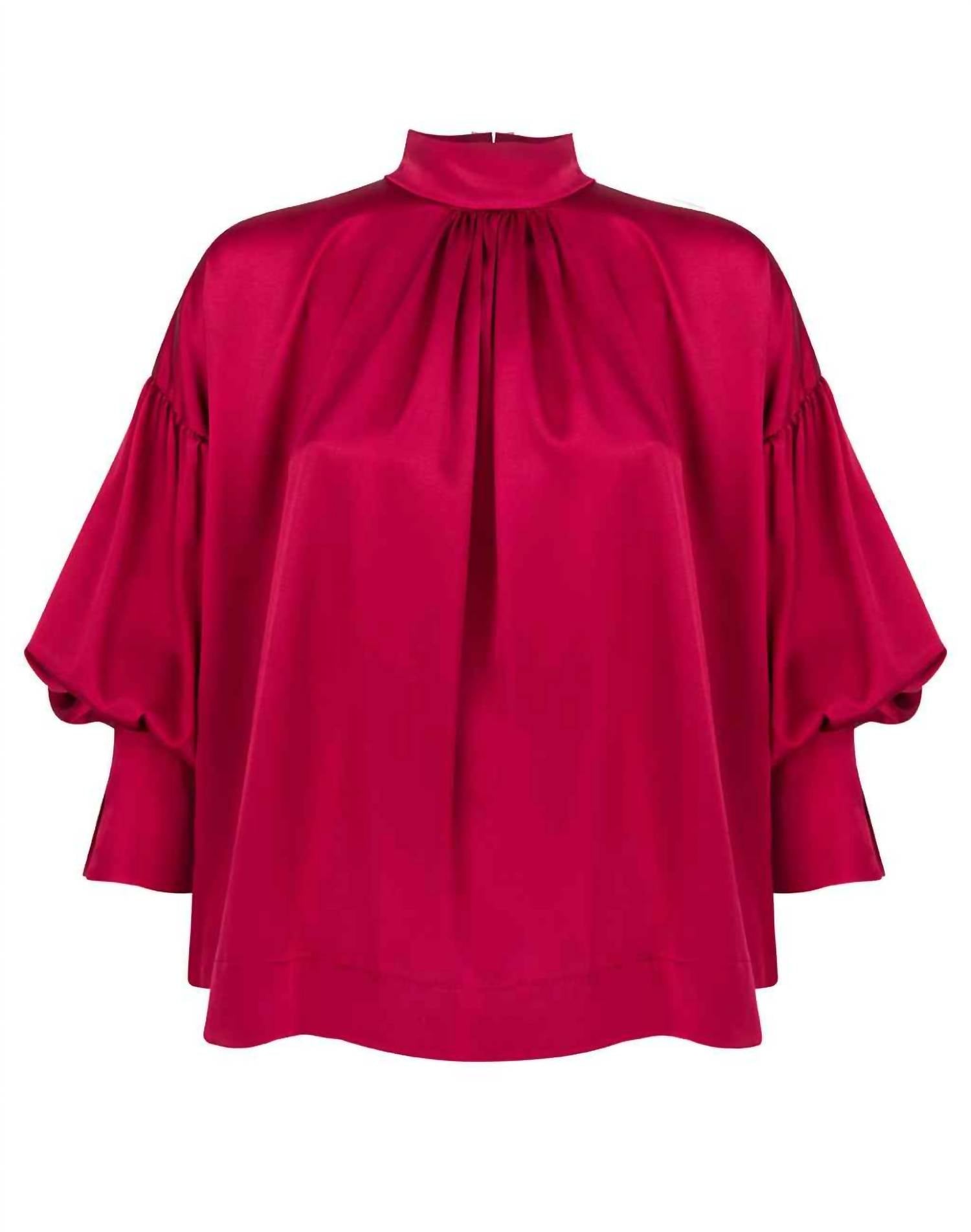 Женская классическая шелковая блузка Amy винного цвета MONICA NERA, цвет wine
Женская классическая шелковая блузка Amy винного цвета MONICA NERA, цвет wine