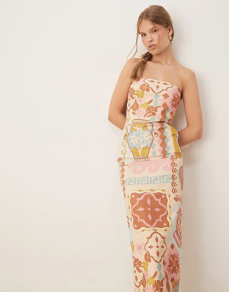 Платье-бандо миди ASOS DESIGN с гобеленовым принтом
Платье-бандо миди ASOS DESIGN с гобеленовым принтом