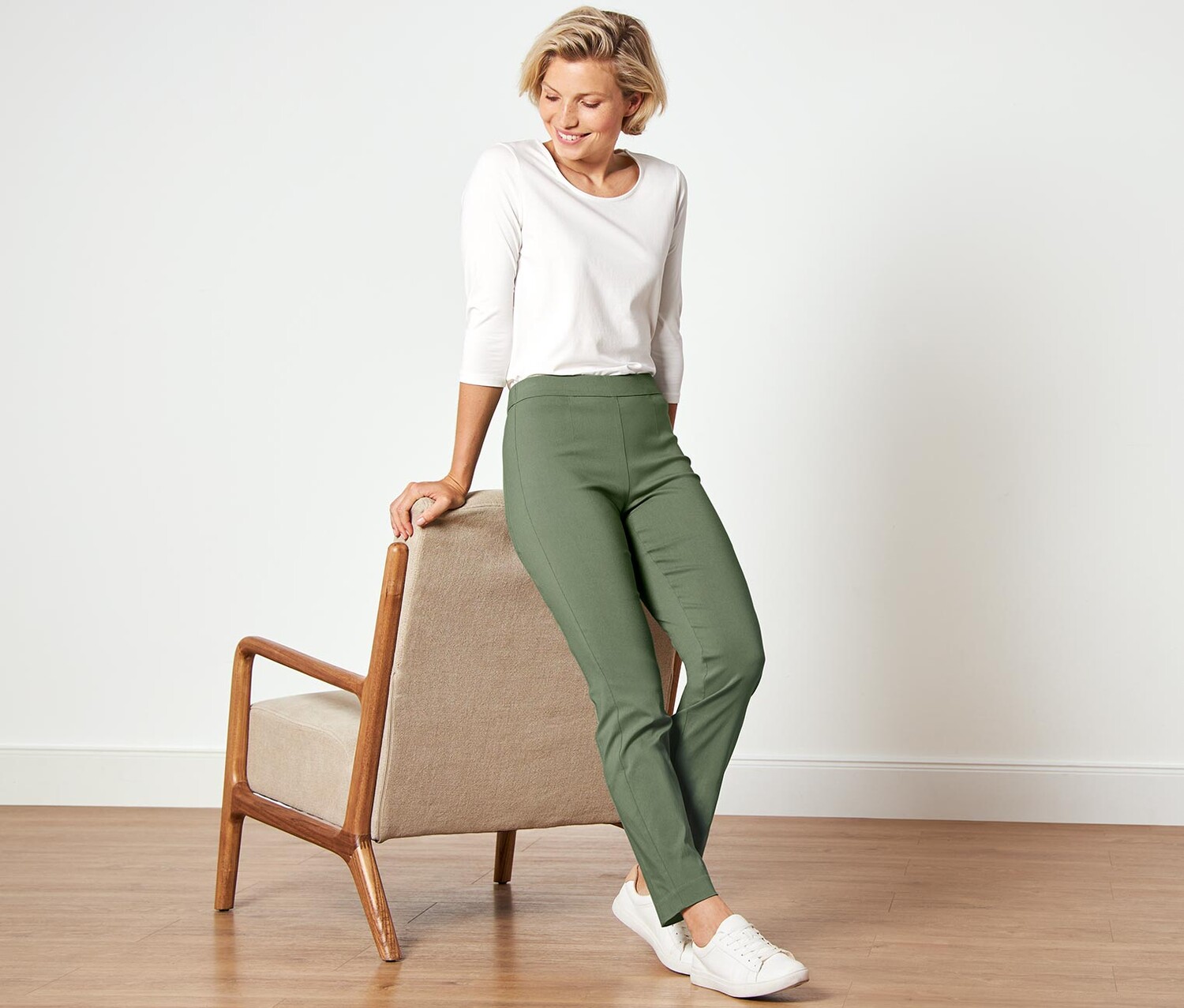 Эластичные брюки Tchibo, зеленый
Эластичные брюки Tchibo, зеленый