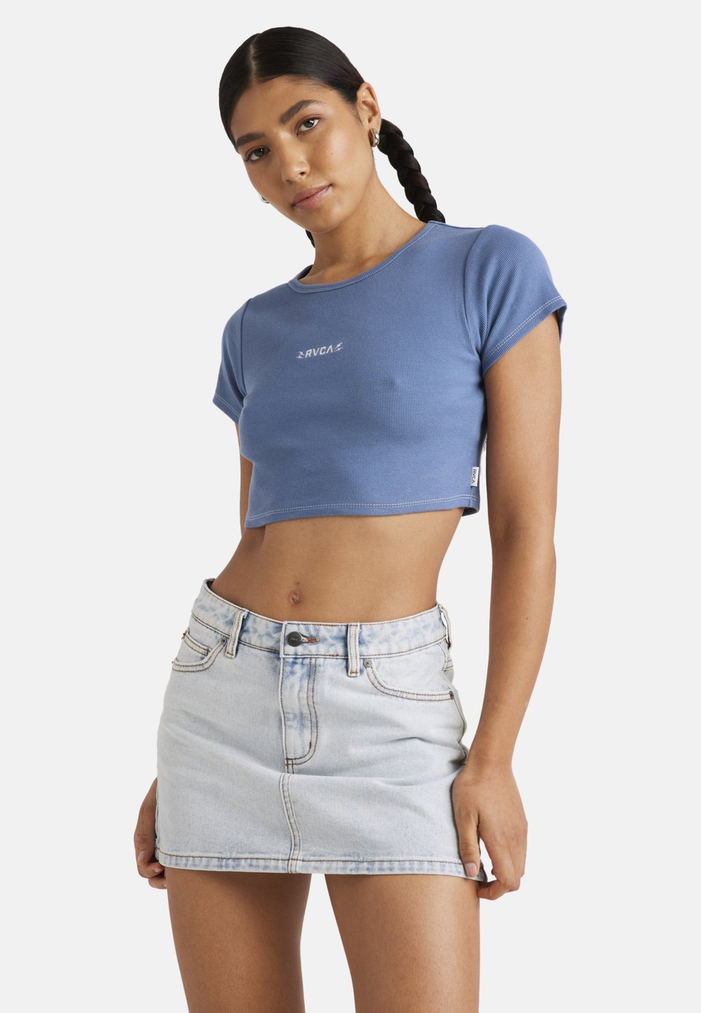 Футболка BUZZED RVCA, синий
Футболка BUZZED RVCA, синий