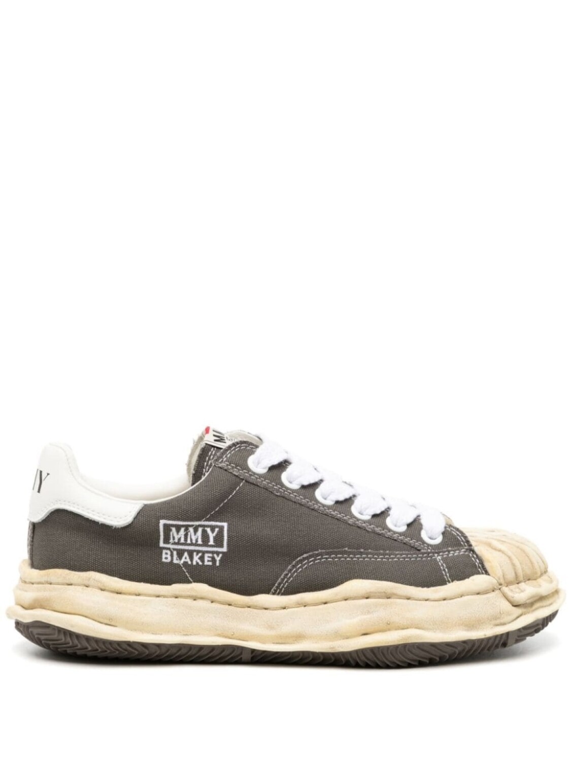 Maison Mihara Yasuhiro кроссовки Maison MIHARA YASUHIRO BLAKEY на оригинальной подошве, серый
Maison Mihara Yasuhiro кроссовки Maison MIHARA YASUHIRO BLAKEY на оригинальной подошве, серый