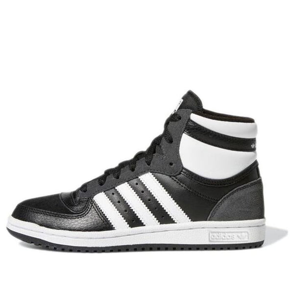 Кроссовки оригиналы топ десятка рб Adidas, черный
Кроссовки оригиналы топ десятка рб Adidas, черный