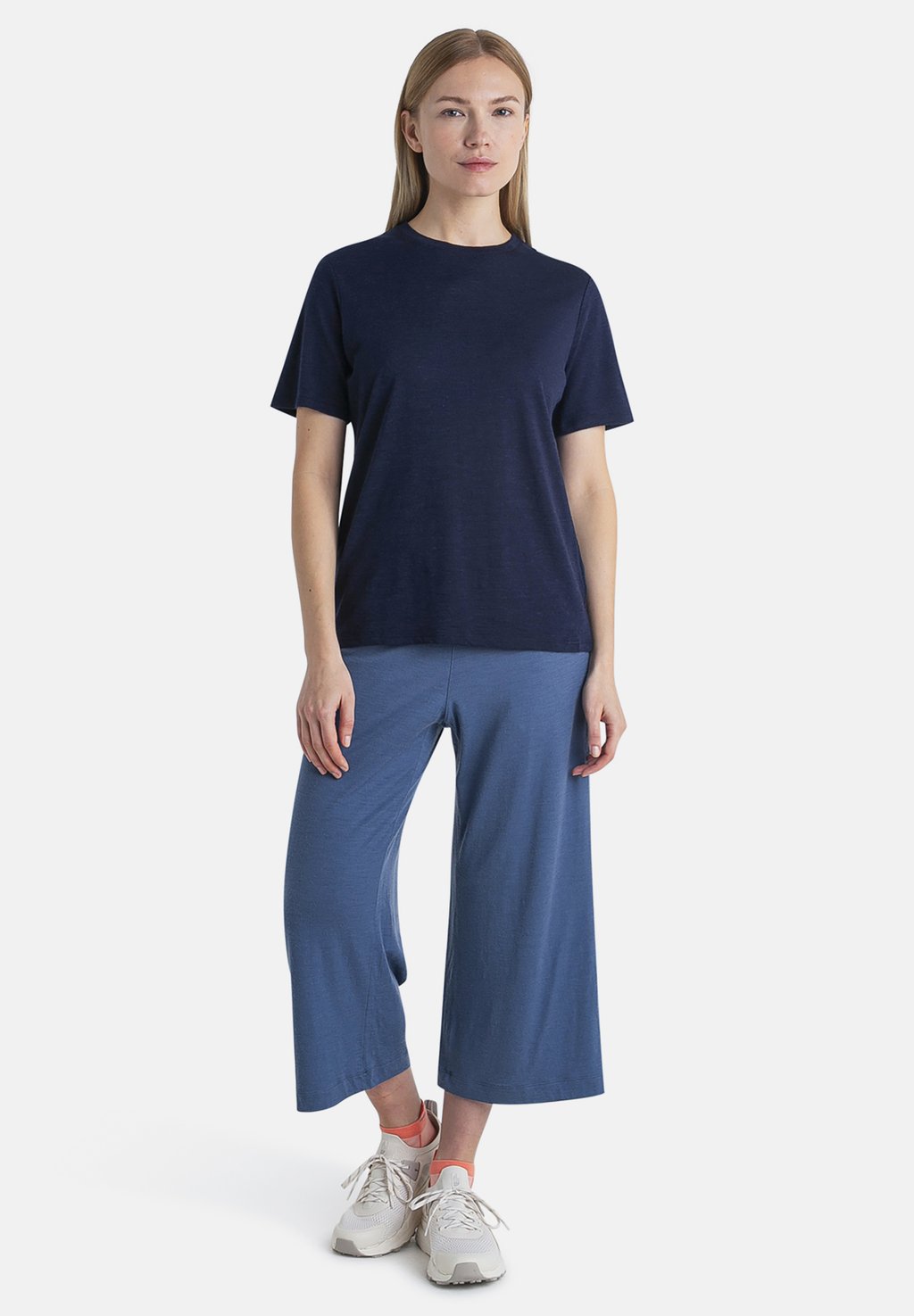 Базовая футболка SS icebreaker, темно-синий
Базовая футболка SS icebreaker, темно-синий