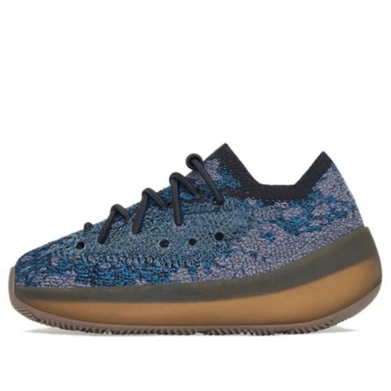 Кроссовки помогли 380 младенцам Adidas Yeezy, синий 
Кроссовки помогли 380 младенцам Adidas Yeezy, синий