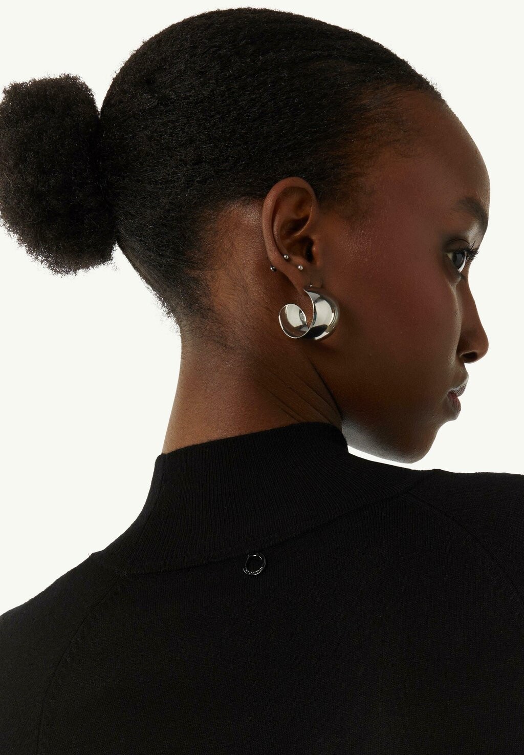 Платье-джемпер MIT TURTLENECK comma, черный
Платье-джемпер MIT TURTLENECK comma, черный