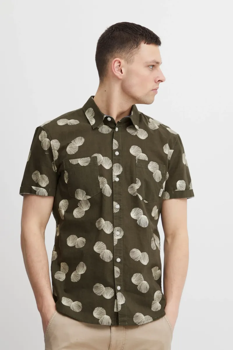 Рубашка с короткими рукавами из смеси "BLEND BHShirt", цвет Forest Night
Рубашка с короткими рукавами из смеси "BLEND BHShirt", цвет Forest Night