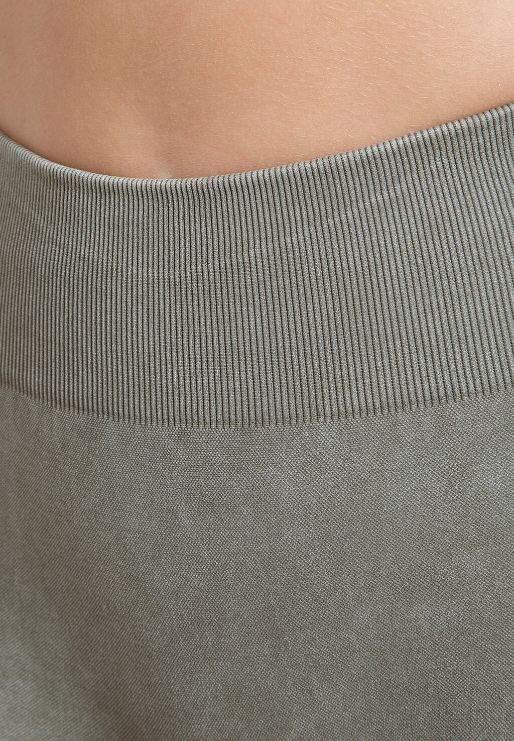 Леггинсы BATIK ACID VERA SCRUNCH Smilodox, оливковый
Леггинсы BATIK ACID VERA SCRUNCH Smilodox, оливковый