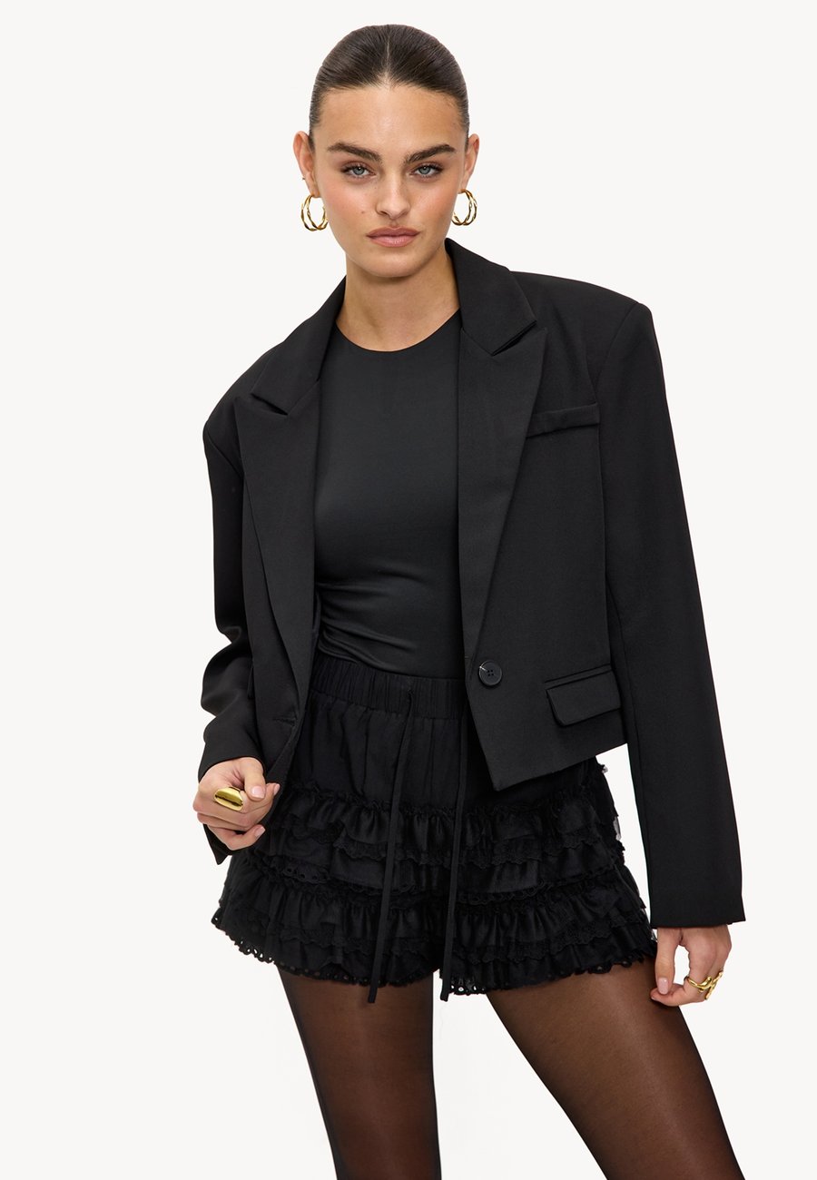 Шорты LOAVIES LOVE'S SECRET GARDEN, Solid Black/Black
Шорты LOAVIES LOVE'S SECRET GARDEN, Solid Black/Black