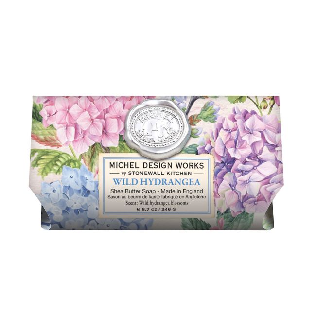 Туалетное мыло «Дикая гортензия» Michel Design Works, 246 гр
Туалетное мыло «Дикая гортензия» Michel Design Works, 246 гр