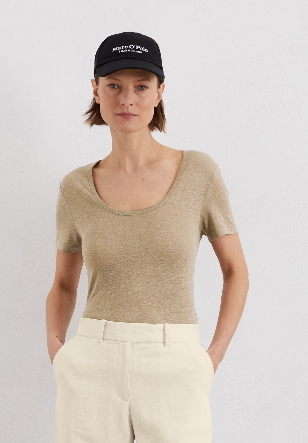 Базовая футболка Marc O'Polo, бежевый
Базовая футболка Marc O'Polo, бежевый