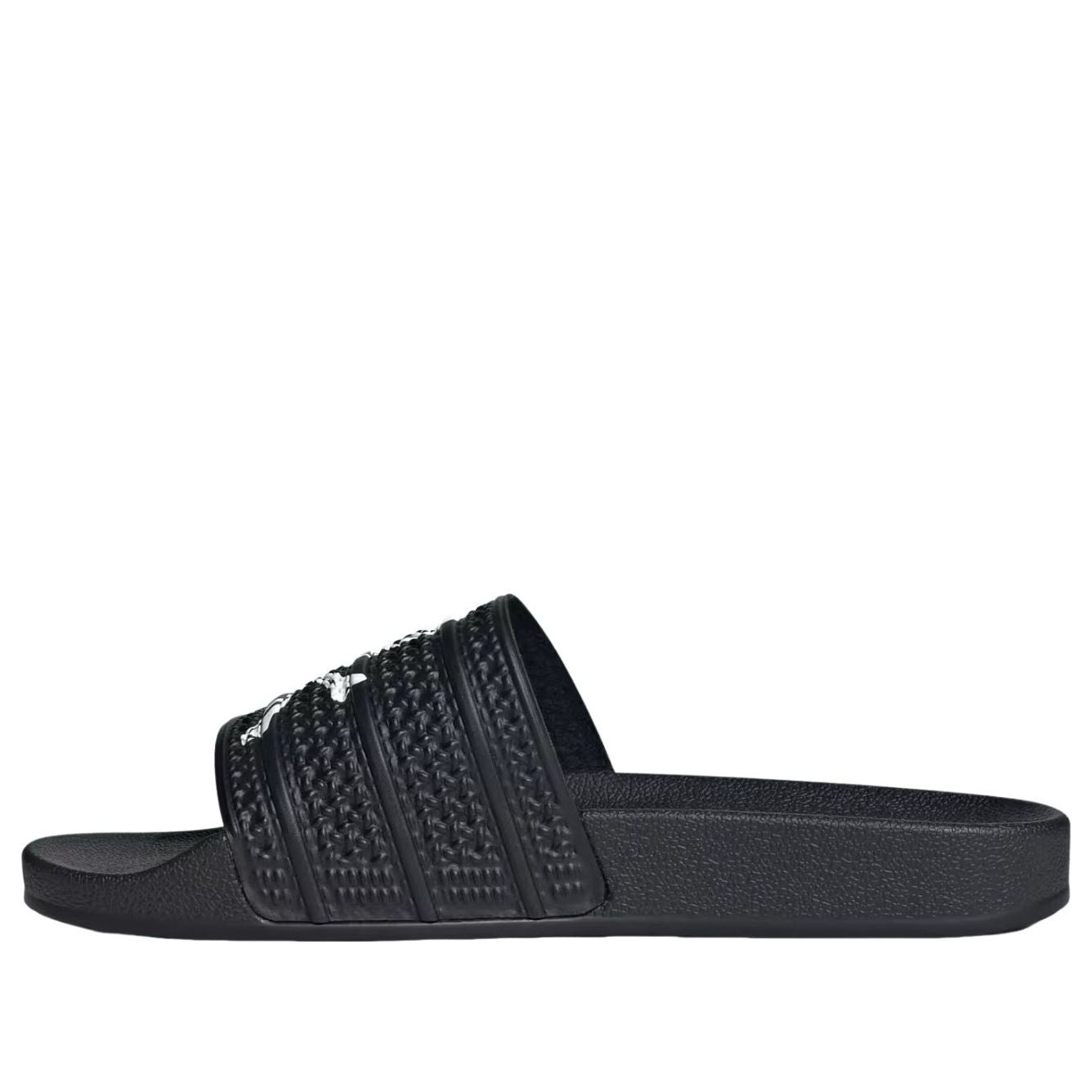 Шлепанцы Adidas x Orlando Pirates Adilette 'Core Black Cloud White'
Шлепанцы Adidas x Orlando Pirates Adilette 'Core Black Cloud White'