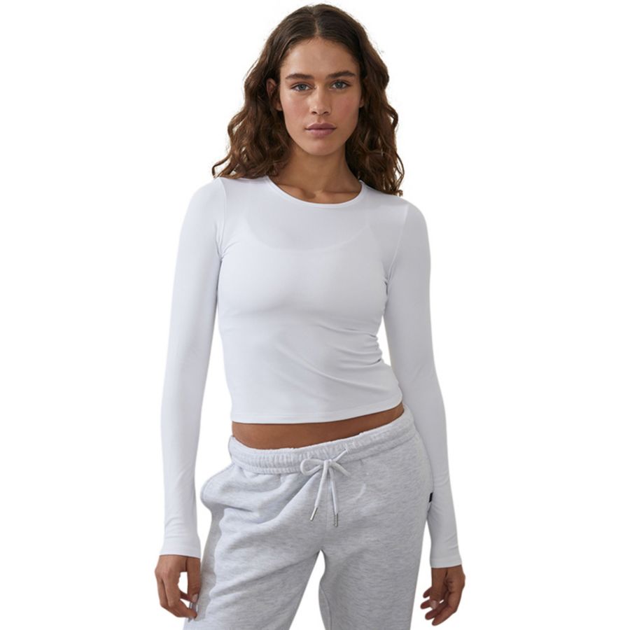 Женская спортивная ультрамягкая облегающая футболка с длинными рукавами COTTON ON, White
Женская спортивная ультрамягкая облегающая футболка с длинными рукавами COTTON ON, White