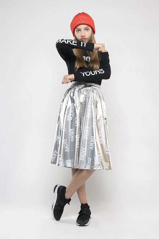 Дкная шапка для детей DKNY, красный
Дкная шапка для детей DKNY, красный