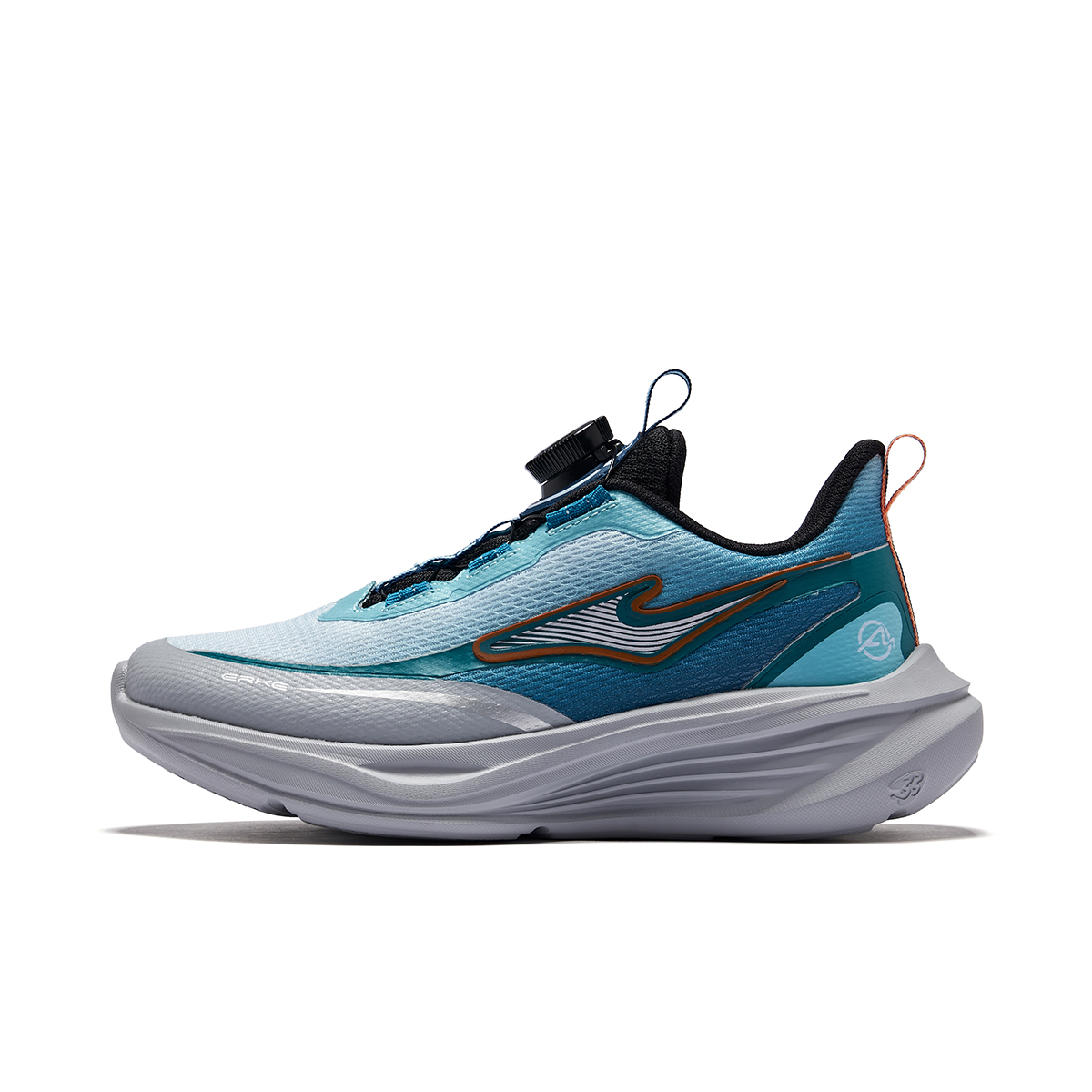 Кроссовки для начальной школы ERKE KIDS, синий/серый
Кроссовки для начальной школы ERKE KIDS, синий/серый