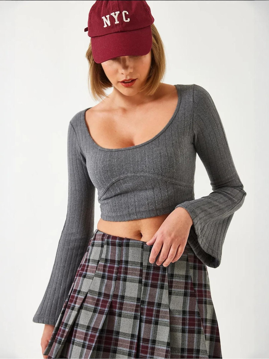 Рубашка Bianco Lucci, темно-серый
Рубашка Bianco Lucci, темно-серый