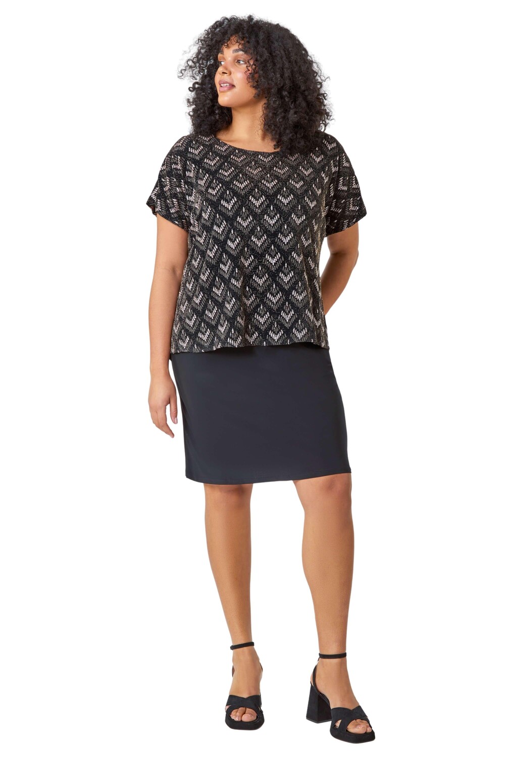 Платье Curve с блестками и контрастным декором Roman, коричневый
Платье Curve с блестками и контрастным декором Roman, коричневый