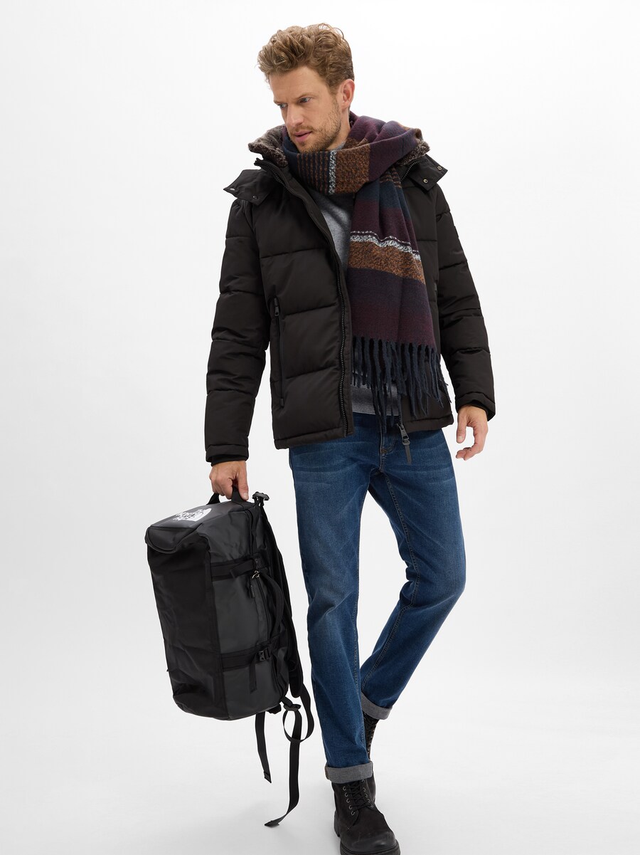 Зимняя куртка STRELLSON Arcola, черный
Зимняя куртка STRELLSON Arcola, черный