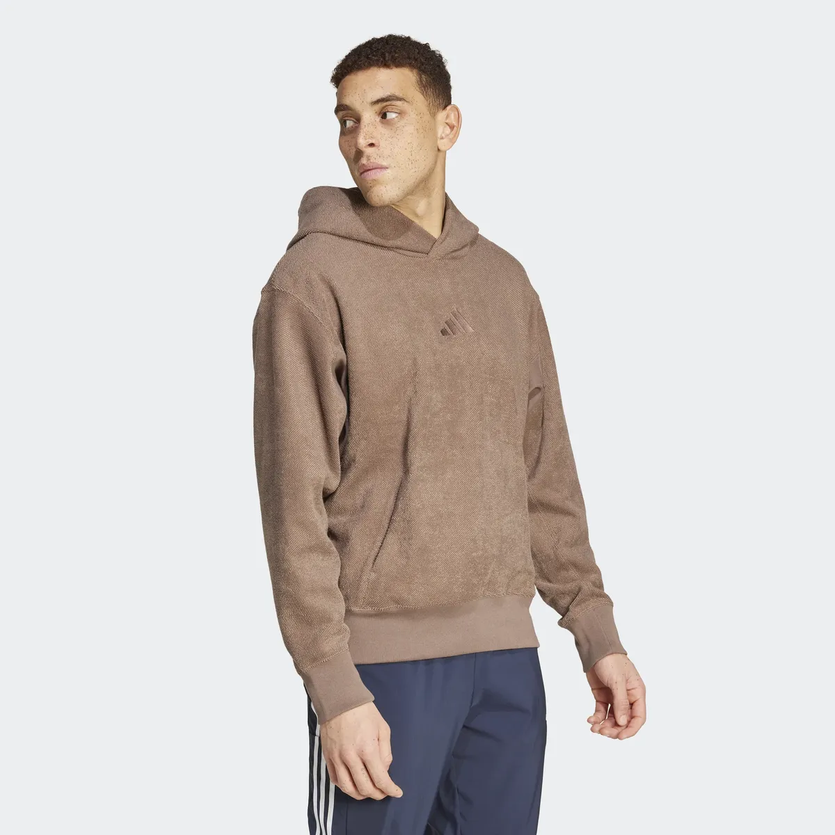 Толстовка с капюшоном Adidas Sportswear "M A SZN L HD", цвет Earth Strata
Толстовка с капюшоном Adidas Sportswear "M A SZN L HD", цвет Earth Strata