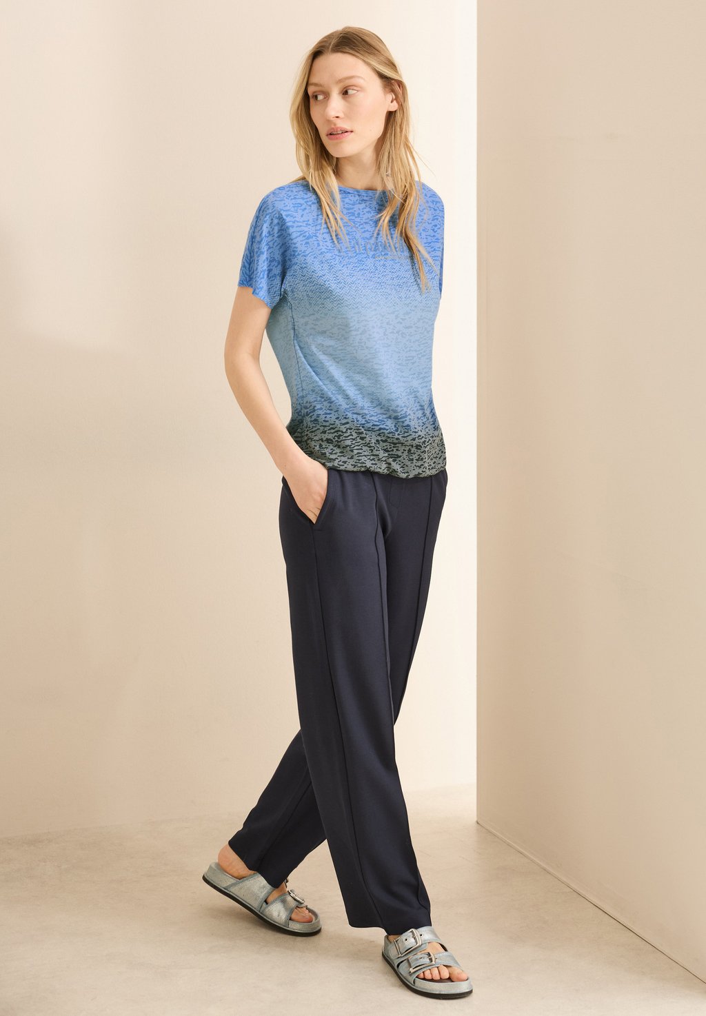 Футболка с принтом Cecil, синий
Футболка с принтом Cecil, синий