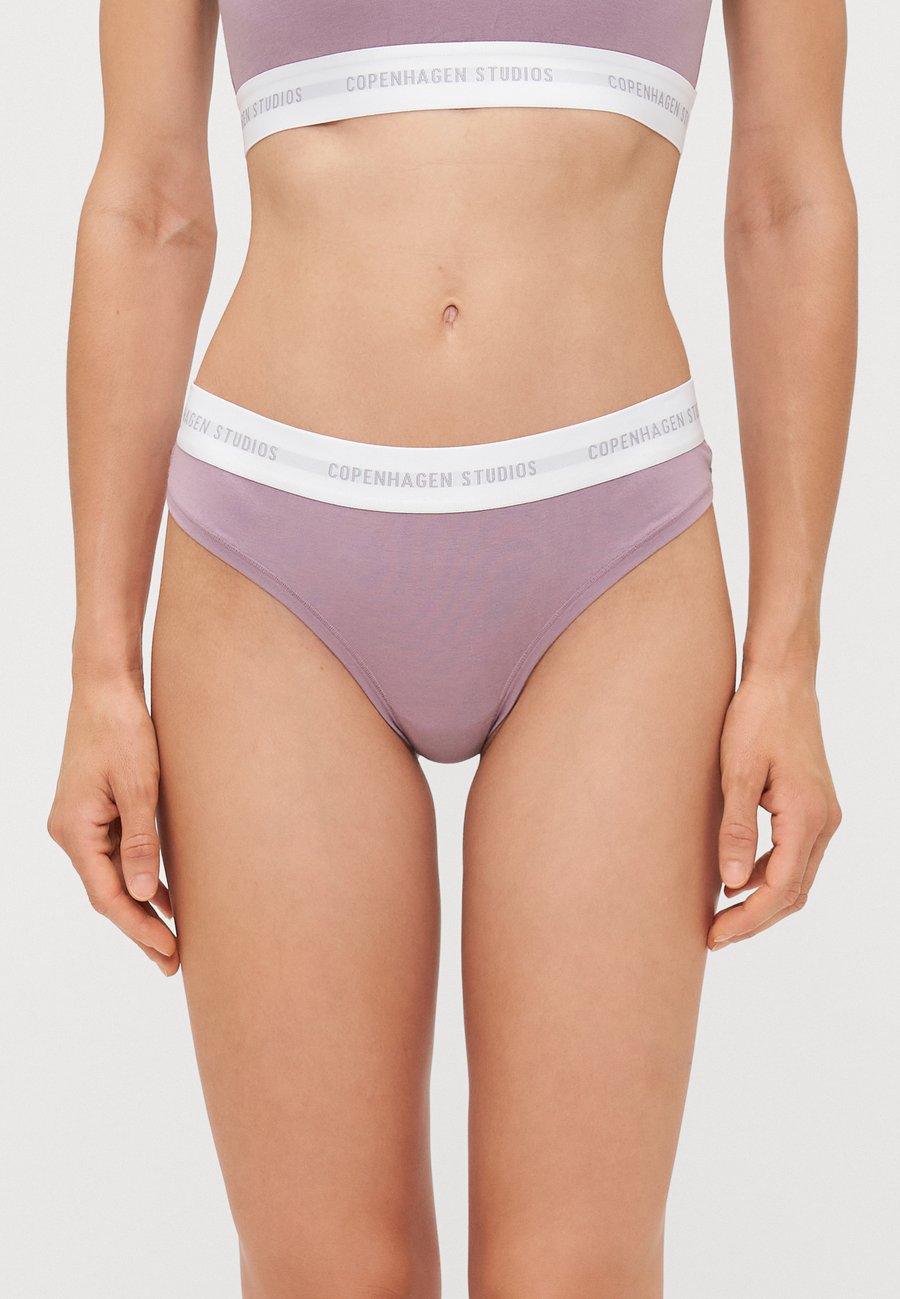 Трусы Copenhagen Studios Thong, Mauve
Трусы Copenhagen Studios Thong, Mauve