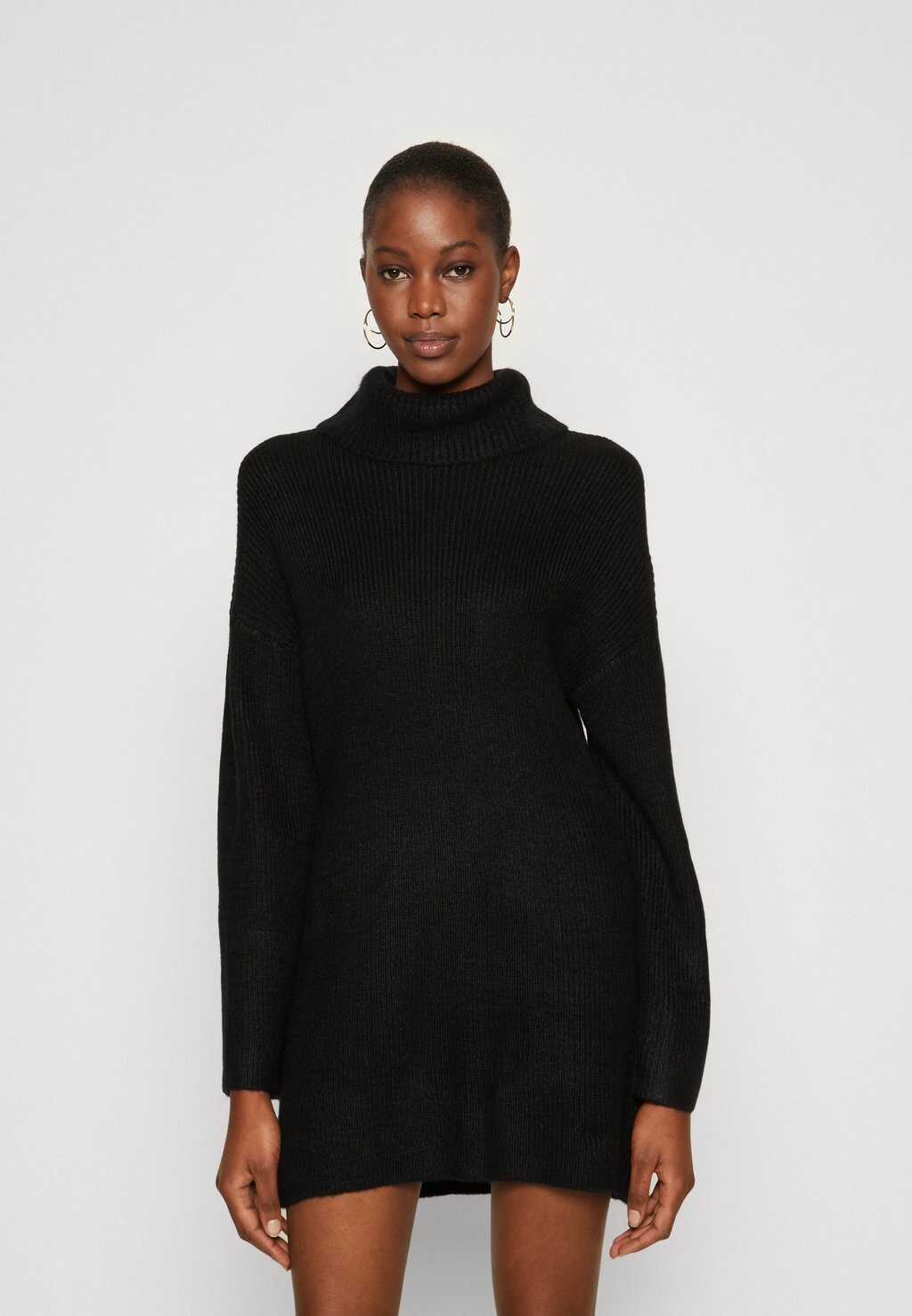 Трикотажное платье LONG SLEEVE MOCKNECK MINI SWEATER DRESS Abercrombie & Fitch, цвет black
Трикотажное платье LONG SLEEVE MOCKNECK MINI SWEATER DRESS Abercrombie & Fitch, цвет black