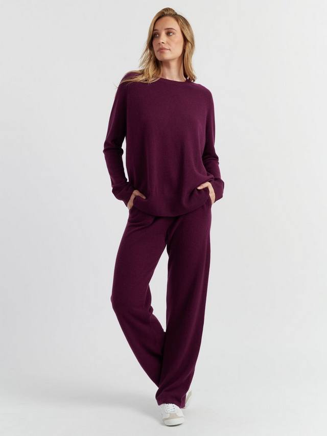 Свободный джемпер из чистого кашемира Chinti & Parker, Mulberry
Свободный джемпер из чистого кашемира Chinti & Parker, Mulberry