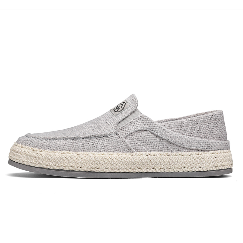 RENBEN Дышащие и легкие мужские низкие кеды из холста черные, цвет Black
RENBEN Дышащие и легкие мужские низкие кеды из холста черные, цвет Black