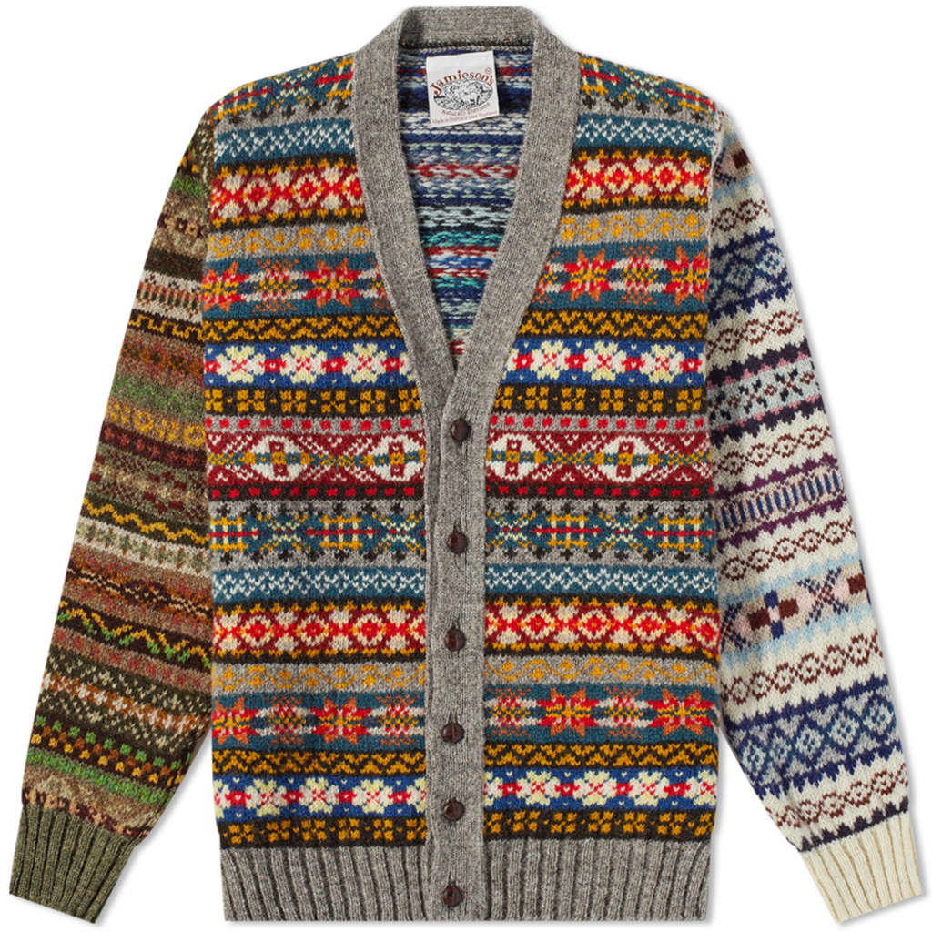 Кардиган с V-образным вырезом и узором "Crazy fair isle" Jamieson'S Of Shetland, мультиколор
Кардиган с V-образным вырезом и узором "Crazy fair isle" Jamieson'S Of Shetland, мультиколор