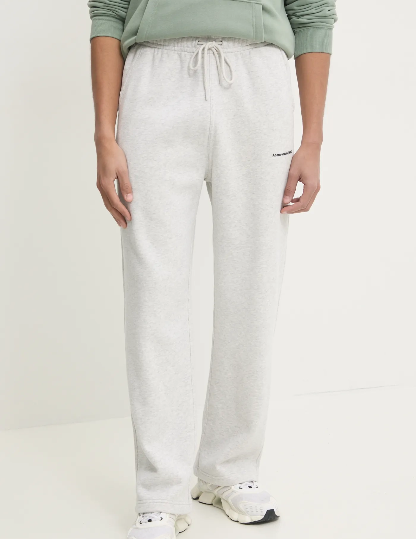 Спортивные штаны Abercrombie & Fitch, серый
Спортивные штаны Abercrombie & Fitch, серый