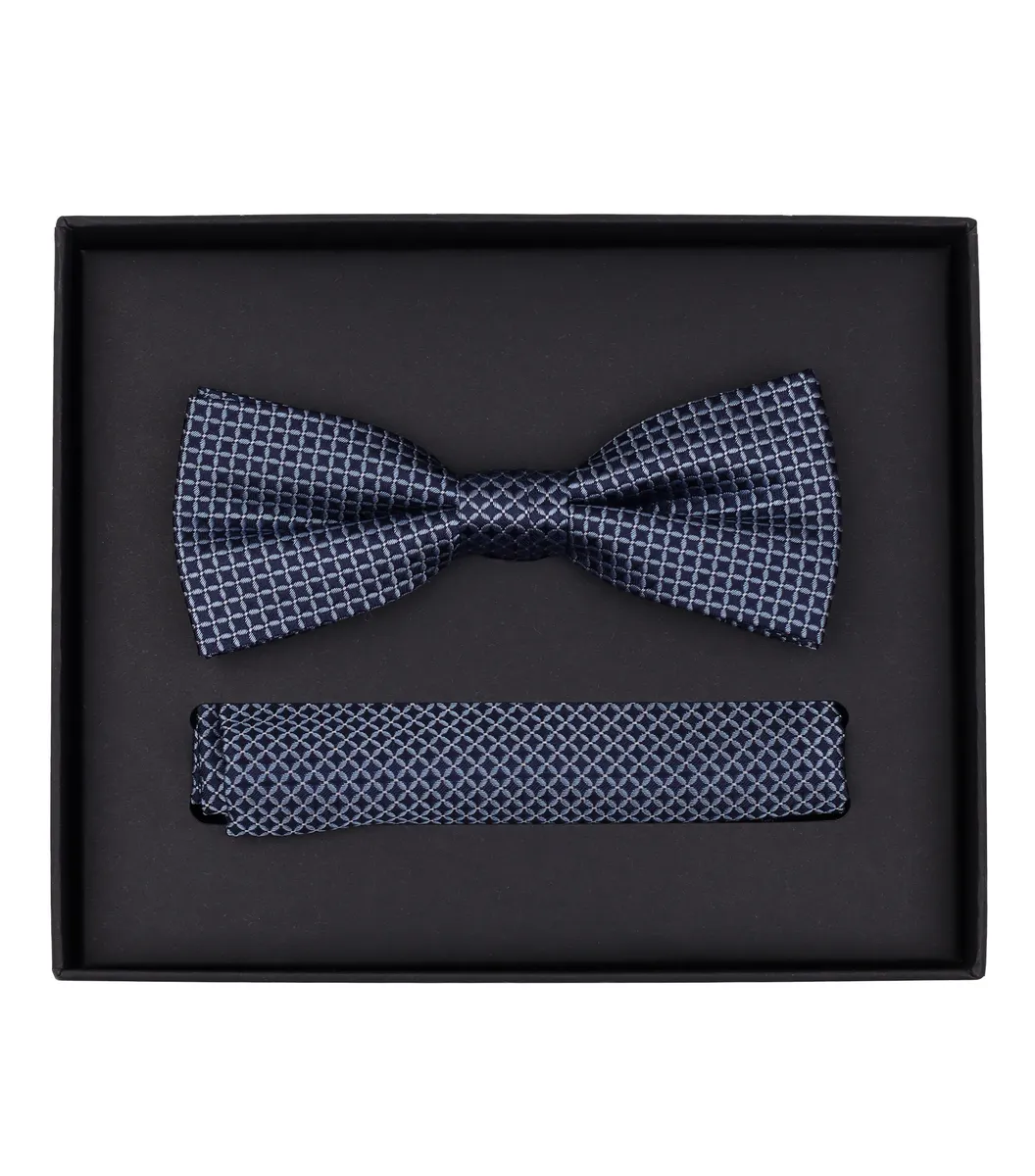 Галстук-бабочка VENTI "Комплект из галстука-бабочки и нагрудного платка VENTI с рисунком", синий
Галстук-бабочка VENTI "Комплект из галстука-бабочки и нагрудного платка VENTI с рисунком", синий