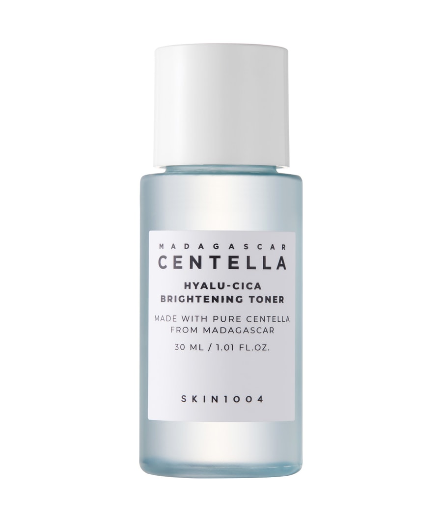 Тоник для лица SKIN1004 Madagascar Centella Hyalu-Cica Brightening Toner, 30 ml
Тоник для лица SKIN1004 Madagascar Centella Hyalu-Cica Brightening Toner, 30 ml